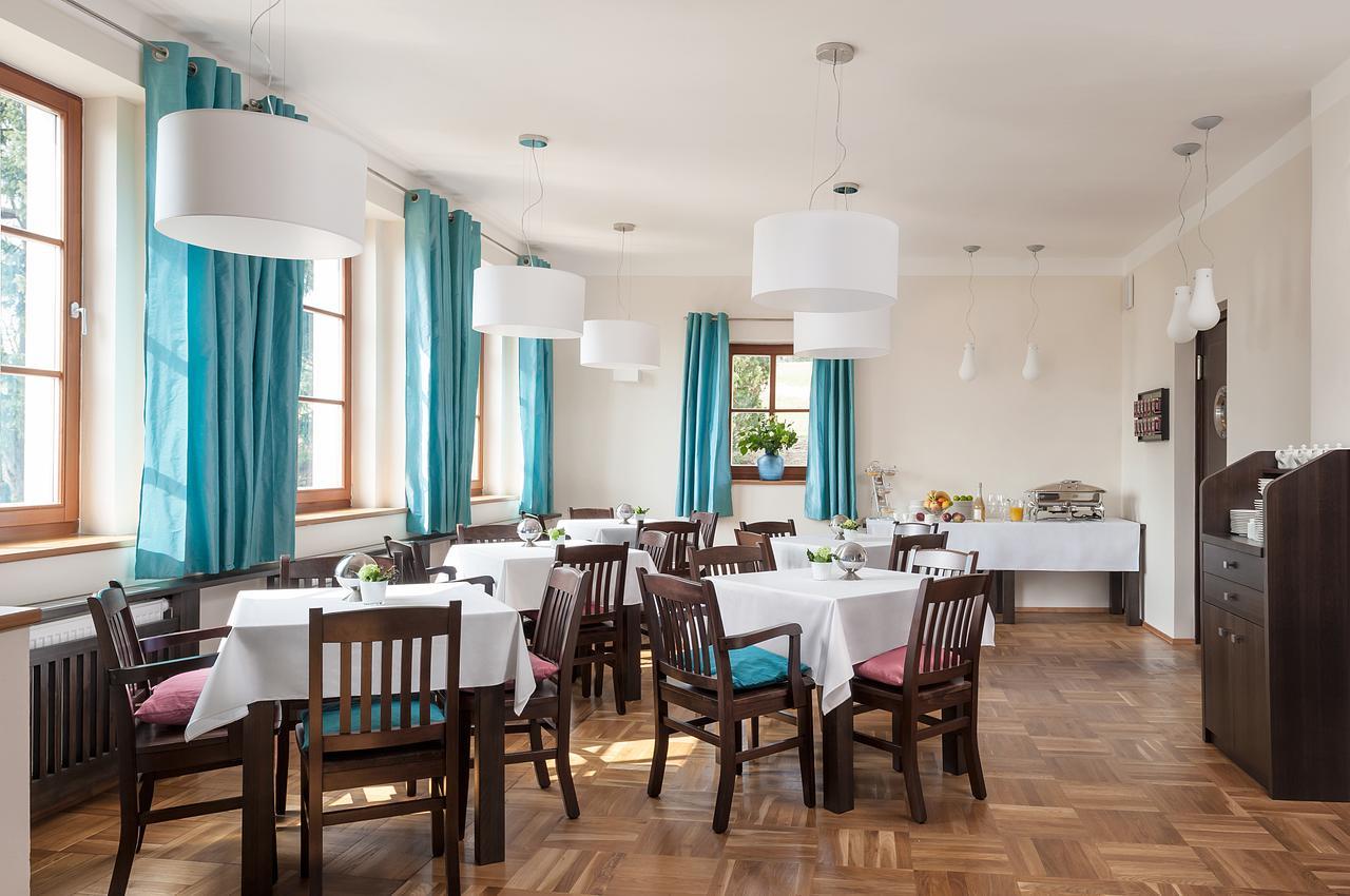 Aneta Hotel & Restaurant วิตโกวิตเซ ภายนอก รูปภาพ