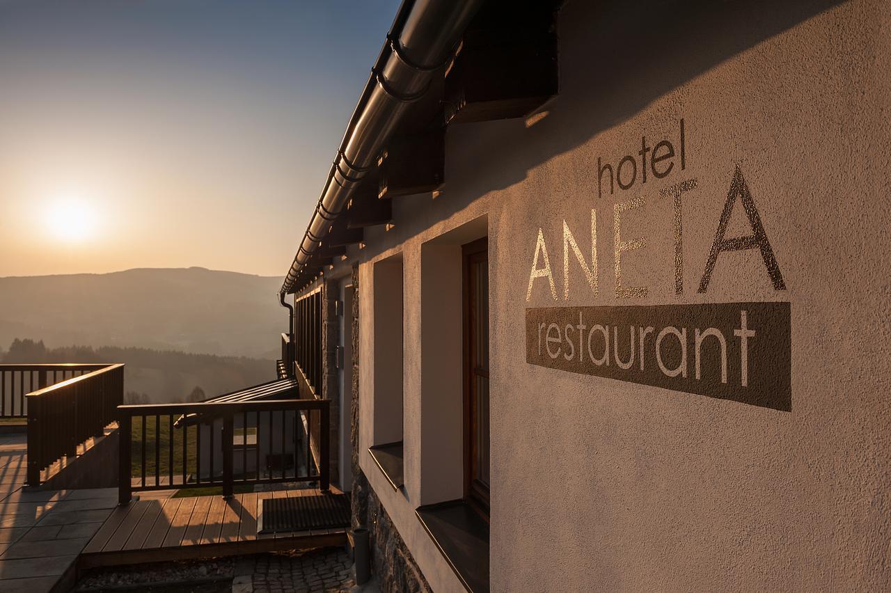 Aneta Hotel & Restaurant วิตโกวิตเซ ภายนอก รูปภาพ